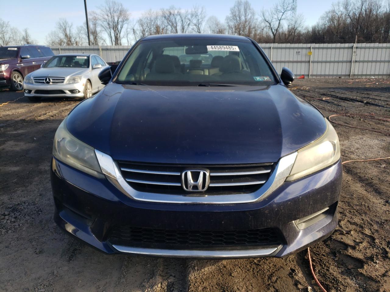 2015 Honda Accord - Image 5