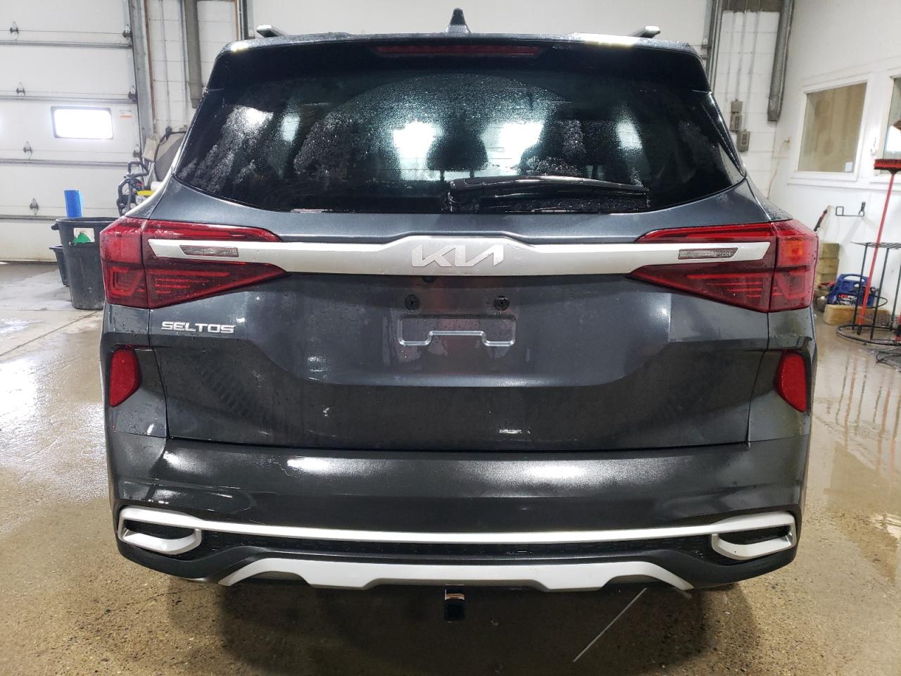 2022 Kia Seltos - Image 6