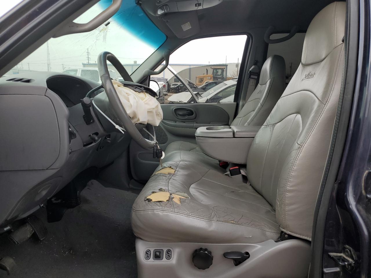 2001 Ford F-150 - Image 7