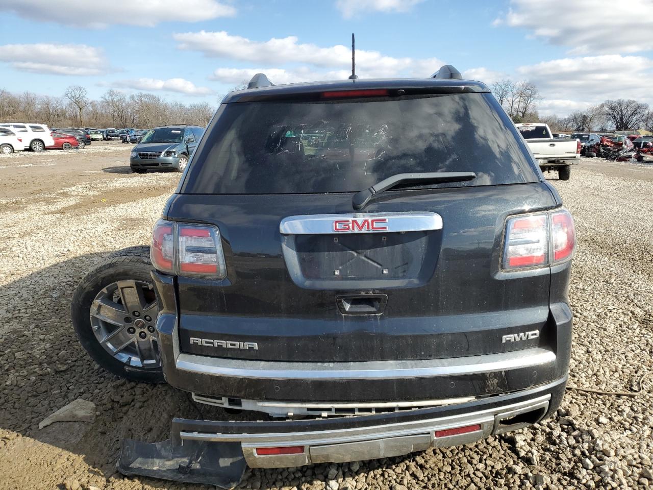 2015 GMC Acadia - Image 6