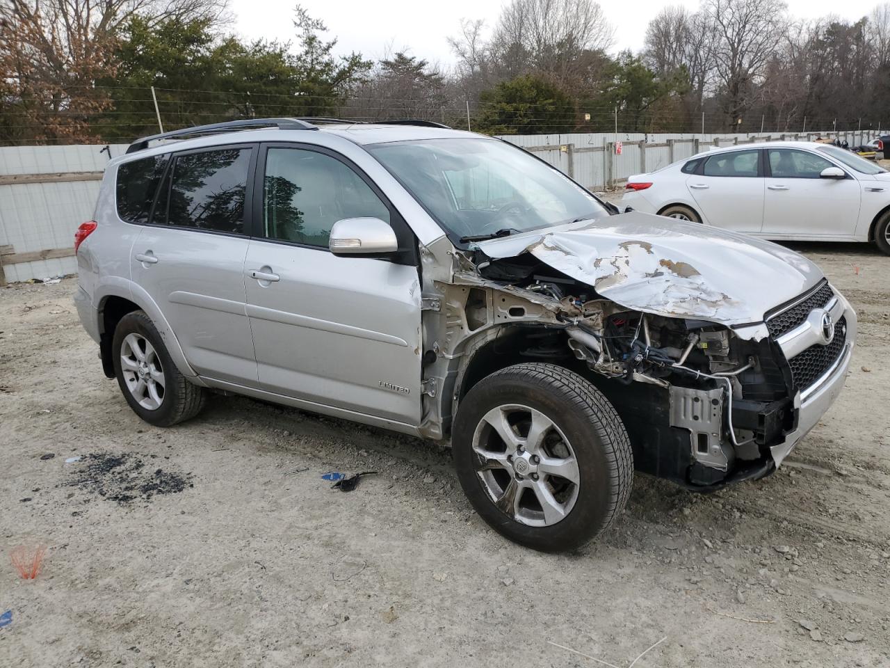 2012 Toyota RAV 4 - Image 4