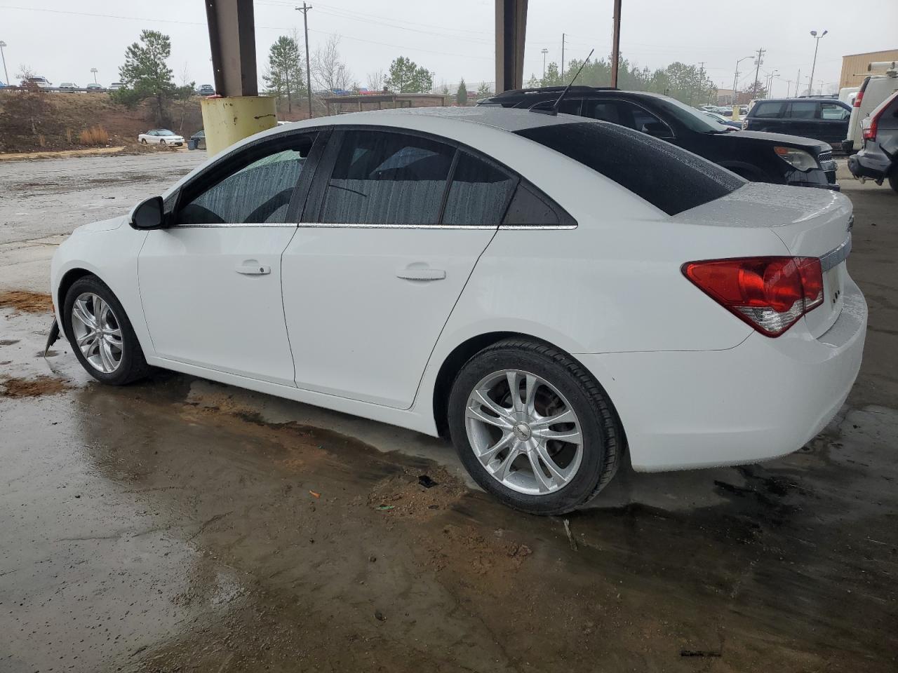 2012 Chevrolet Cruze - Image 2