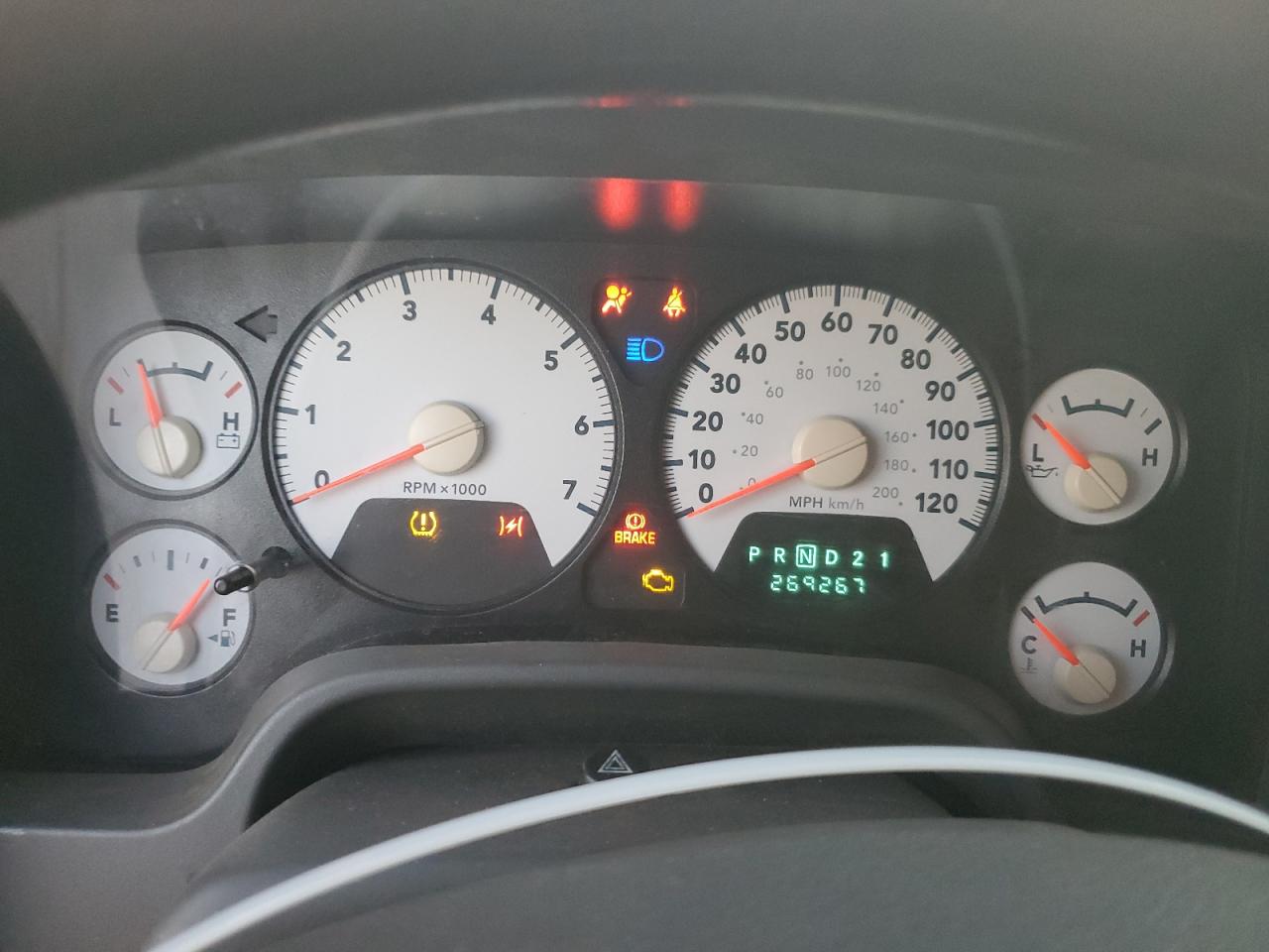 2009 Dodge RAM - Image 9