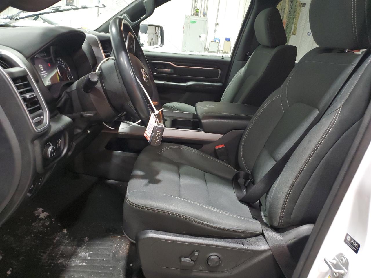 2022 RAM 1500 - Image 7