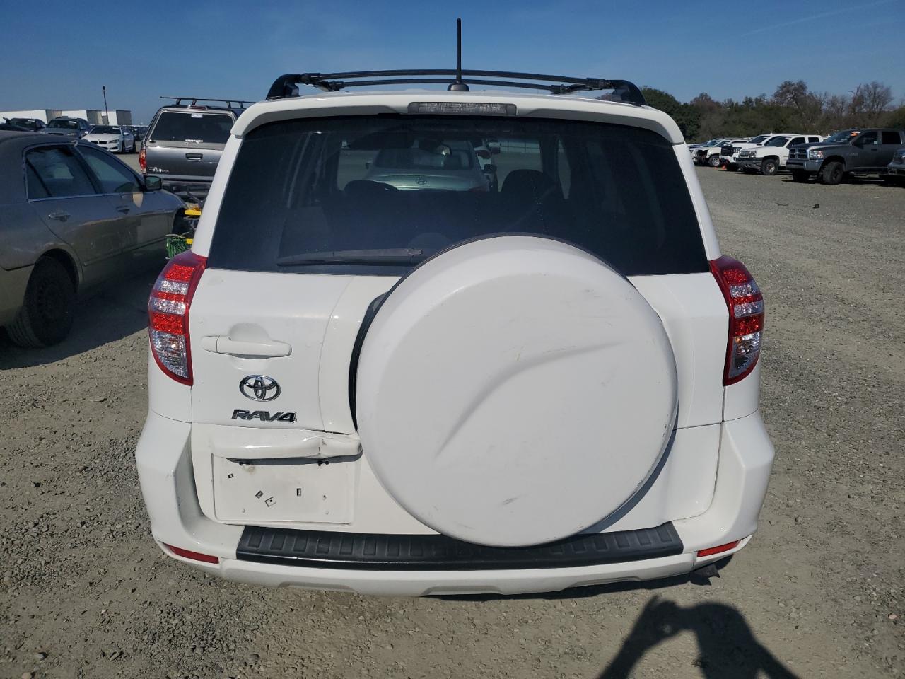 2011 Toyota RAV 4 - Image 6