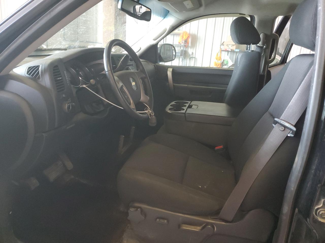 2012 Chevrolet Silverado - Image 7