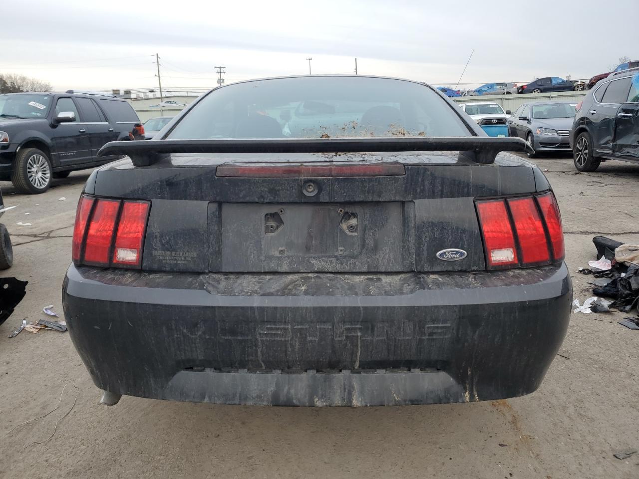 2004 Ford Mustang - Image 6