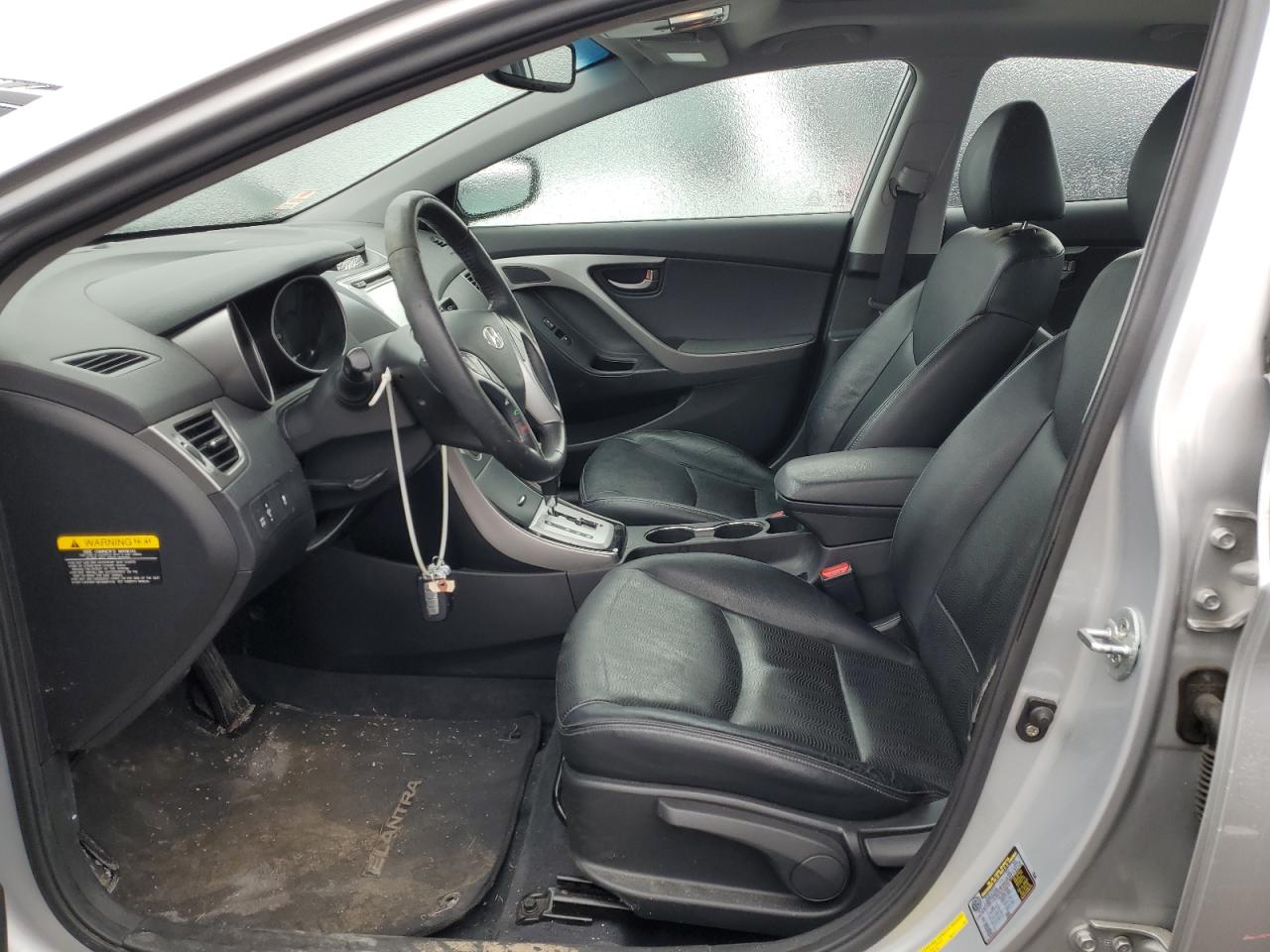 2012 Hyundai Elantra - Image 7
