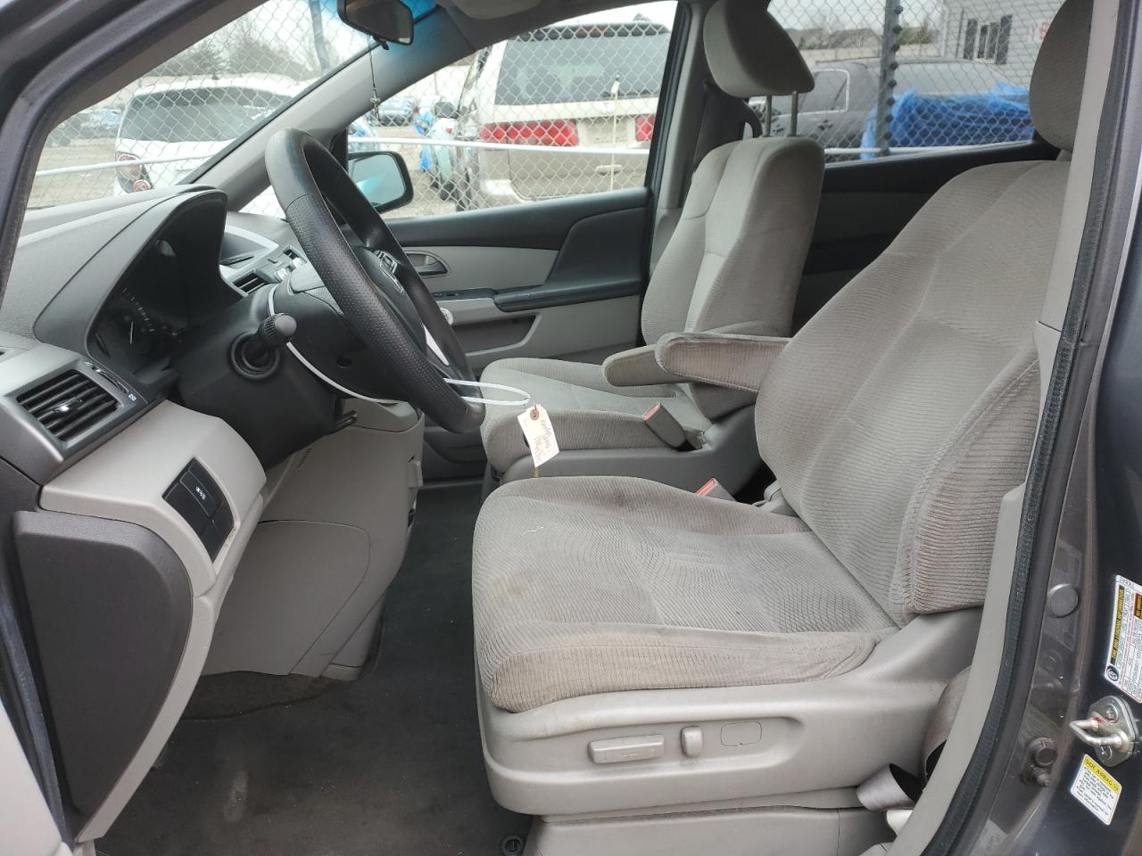 2012 Honda Odyssey - Image 7