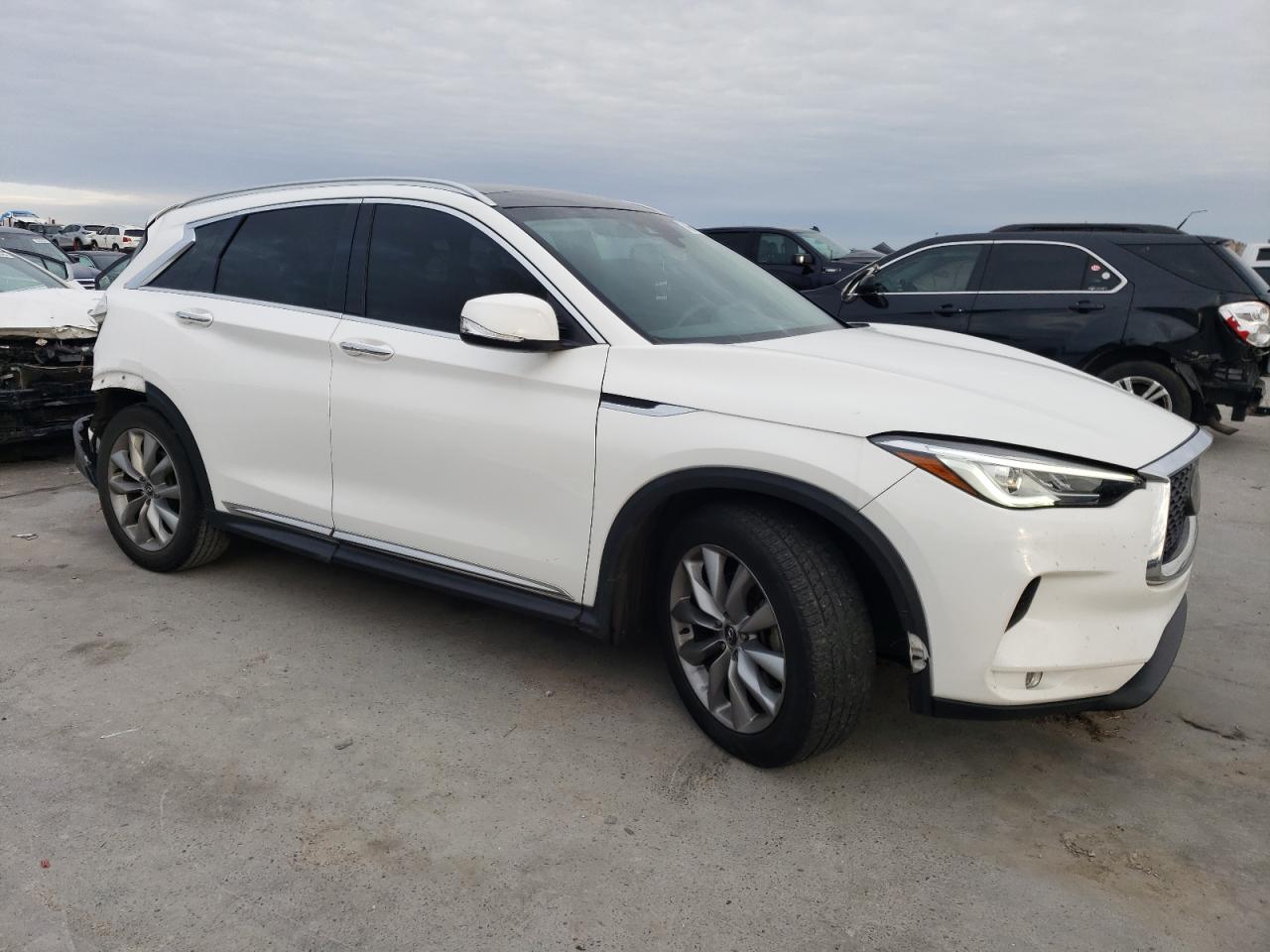 2019 Infiniti QX50 - Image 4