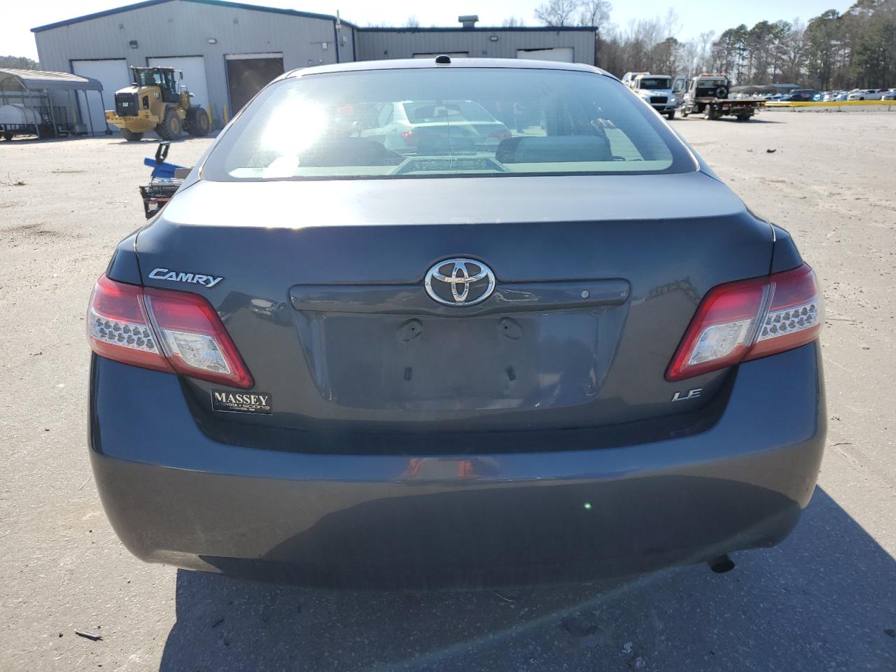 2011 Toyota Camry - Image 6