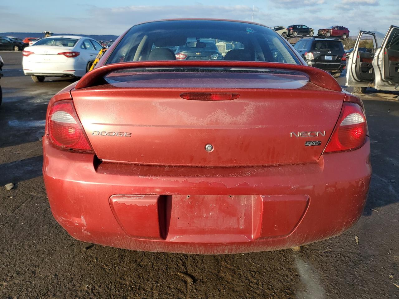 2005 Dodge Neon - Image 6