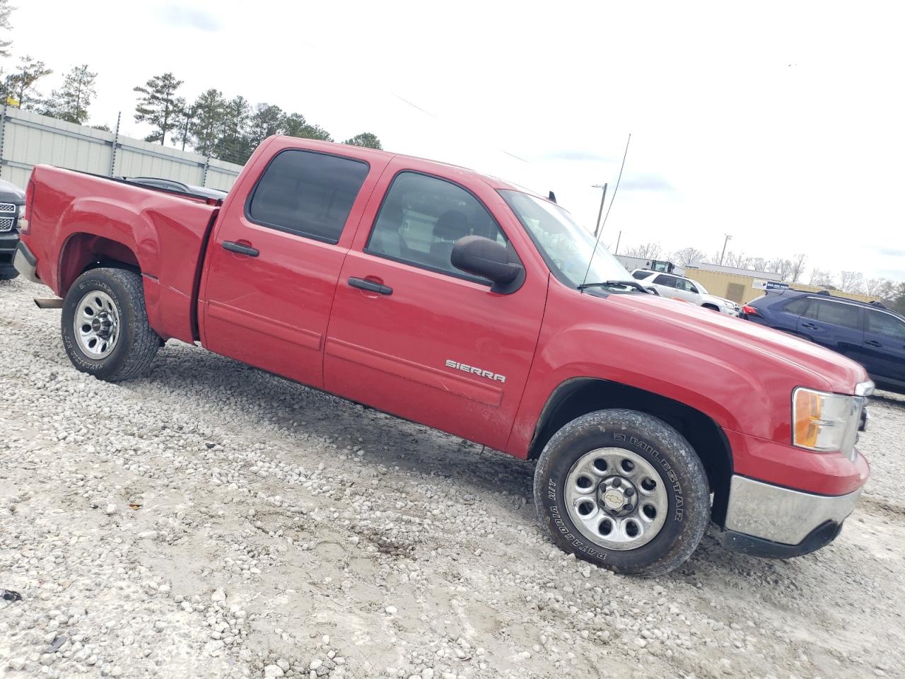 2007 GMC Sierra - Image 4