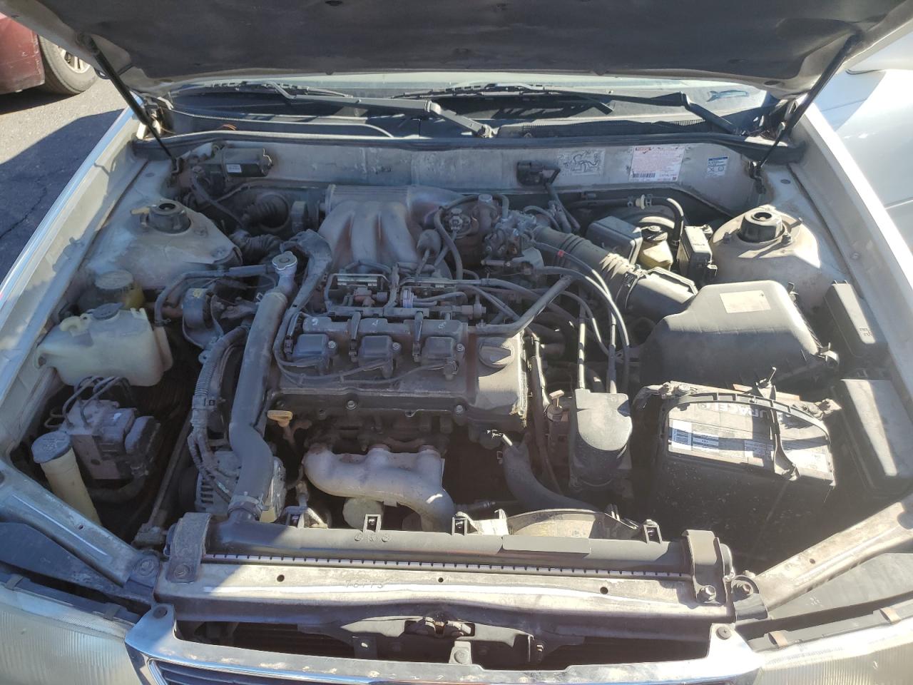 1997 Toyota Avalon - Image 11