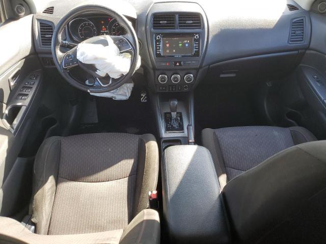  MITSUBISHI OUTLANDER 2018 Czarny