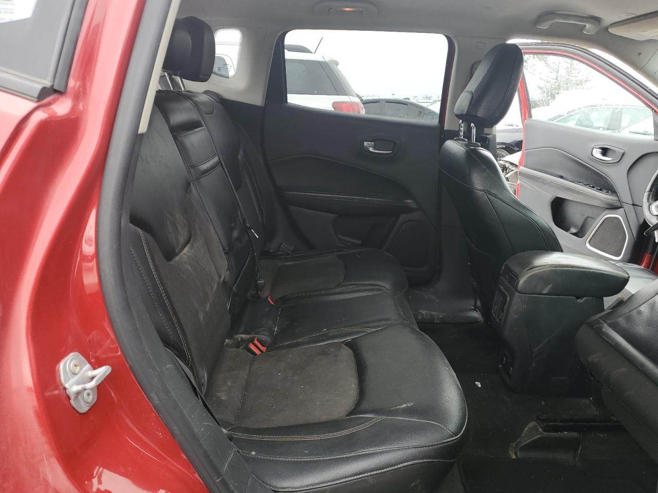 2018 Jeep Compass - Image 10