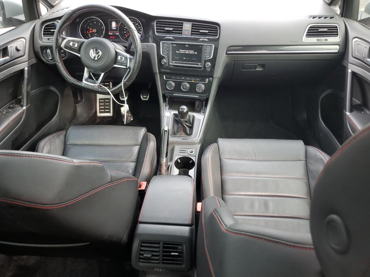 2017 Volkswagen GTI - Image 8
