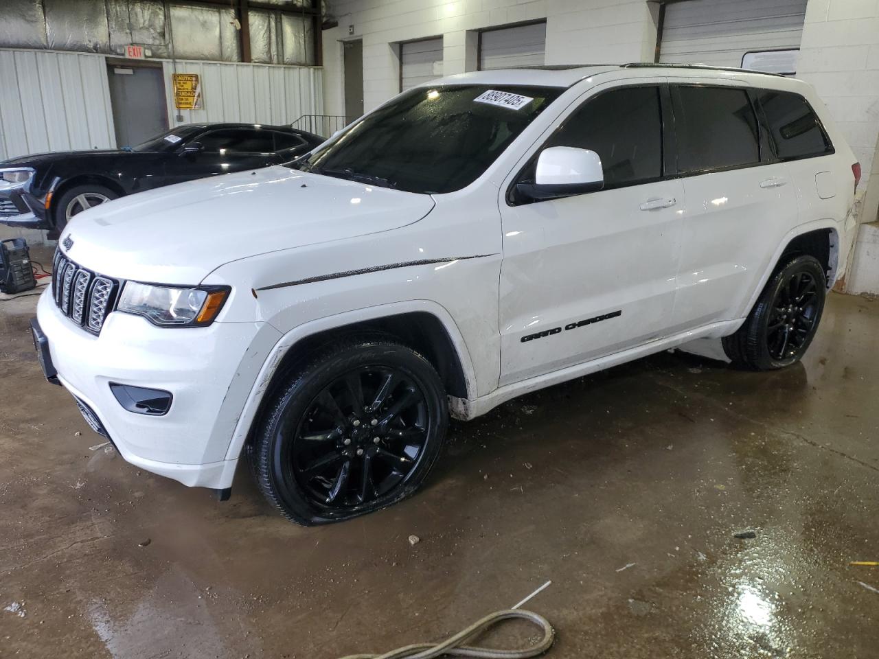 2019 Jeep Grand Cherokee - Image 1