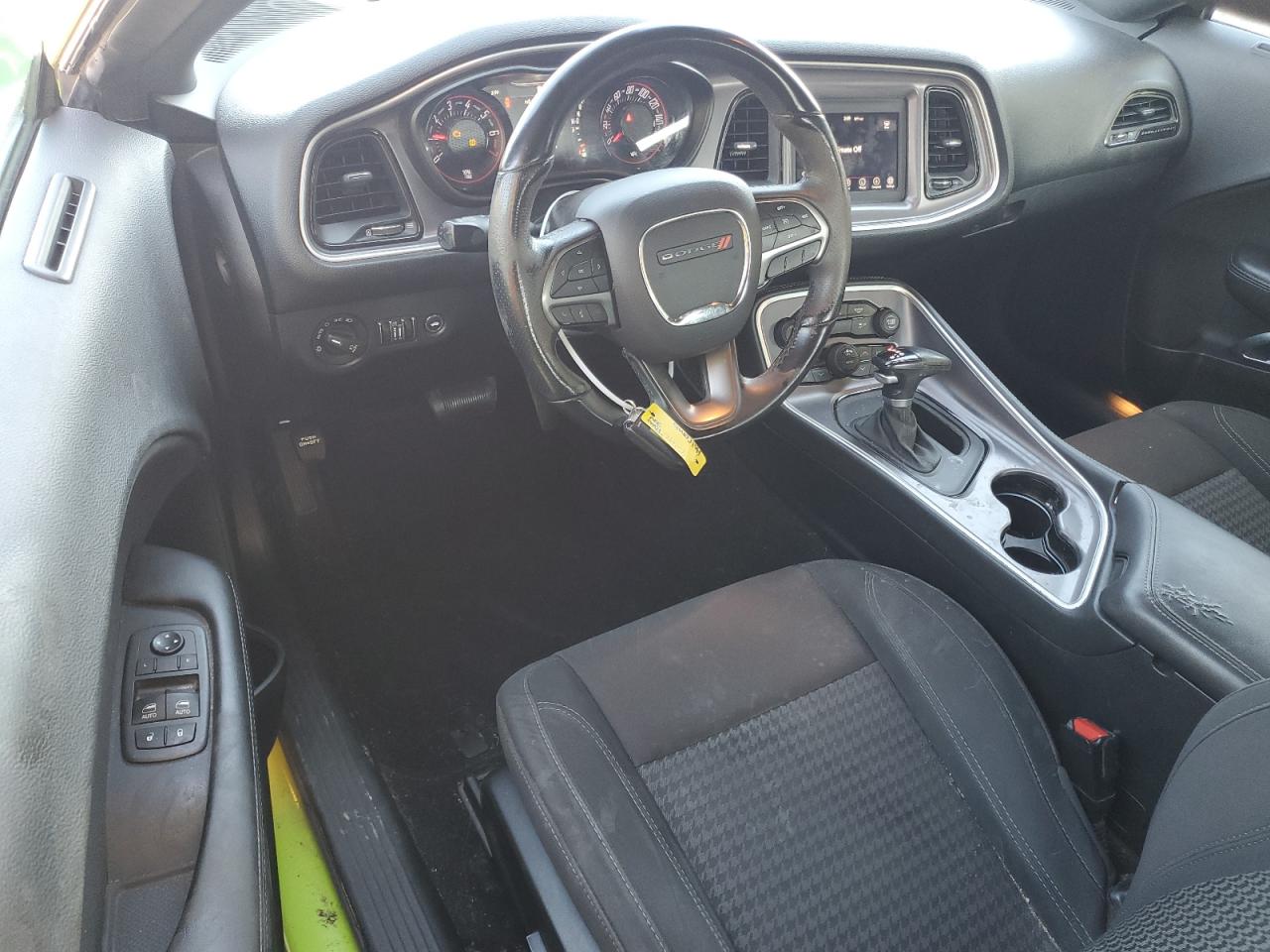 2019 Dodge Challenger - Image 8