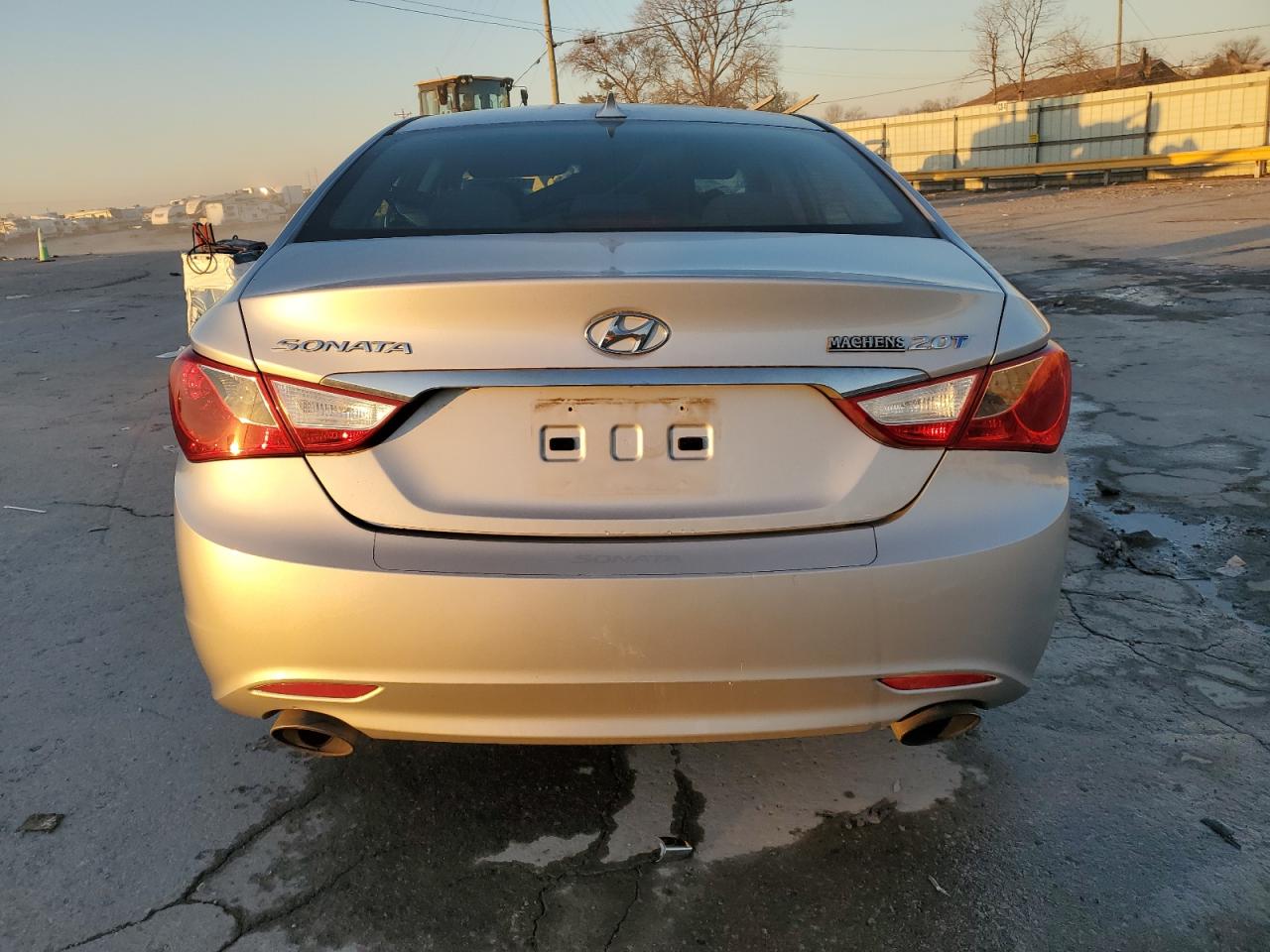 2013 Hyundai Sonata - Image 6