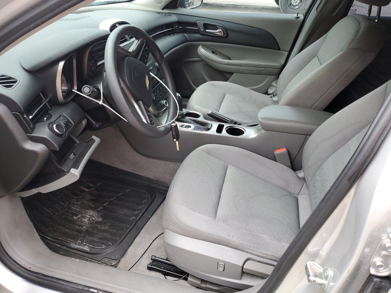 2015 Chevrolet Malibu - Image 7