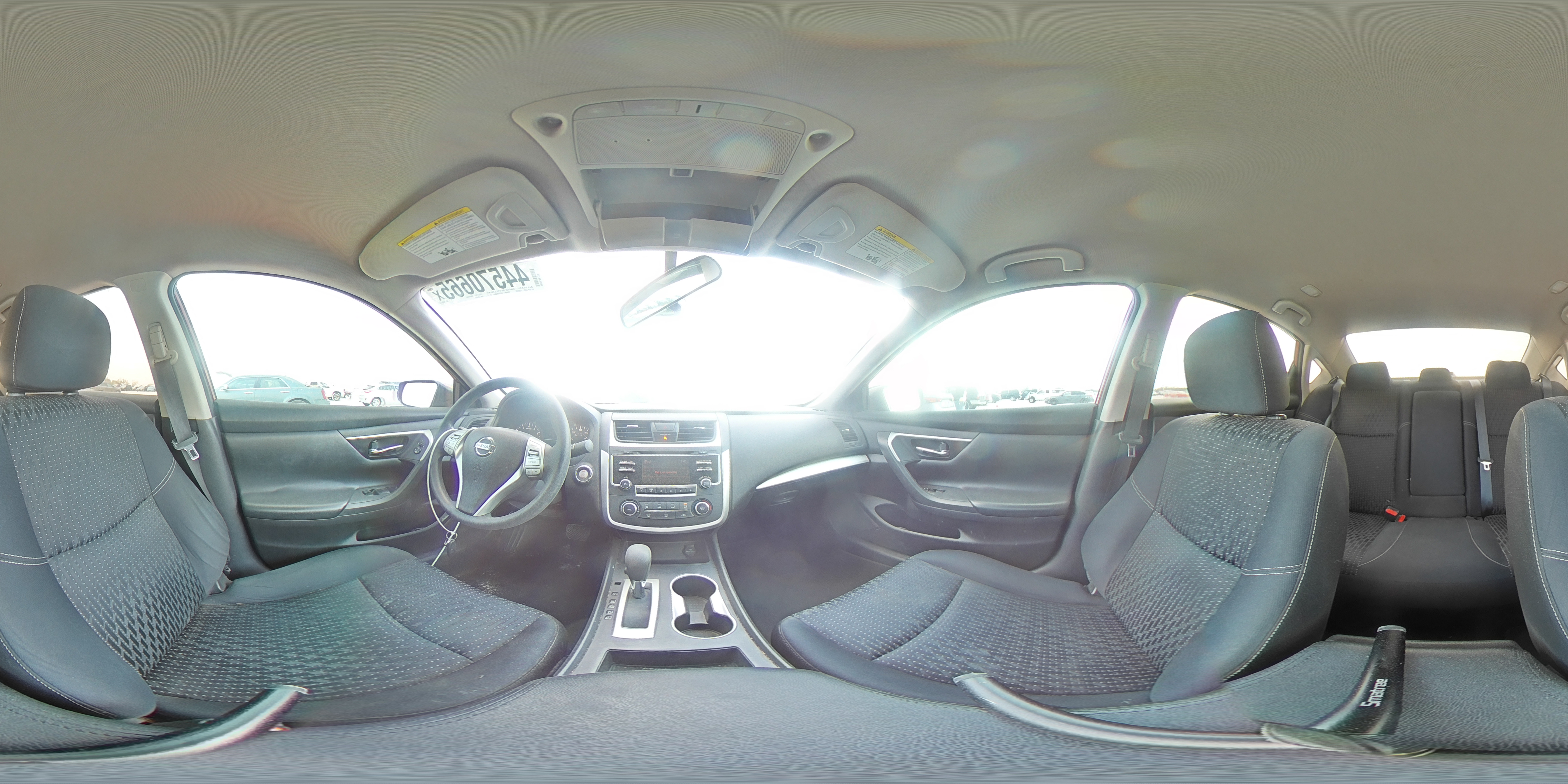 2016 Nissan Altima - Image 13