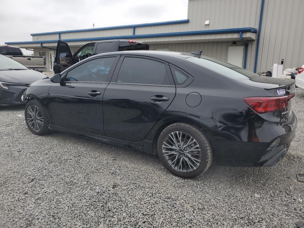 2024 Kia Forte - Image 2
