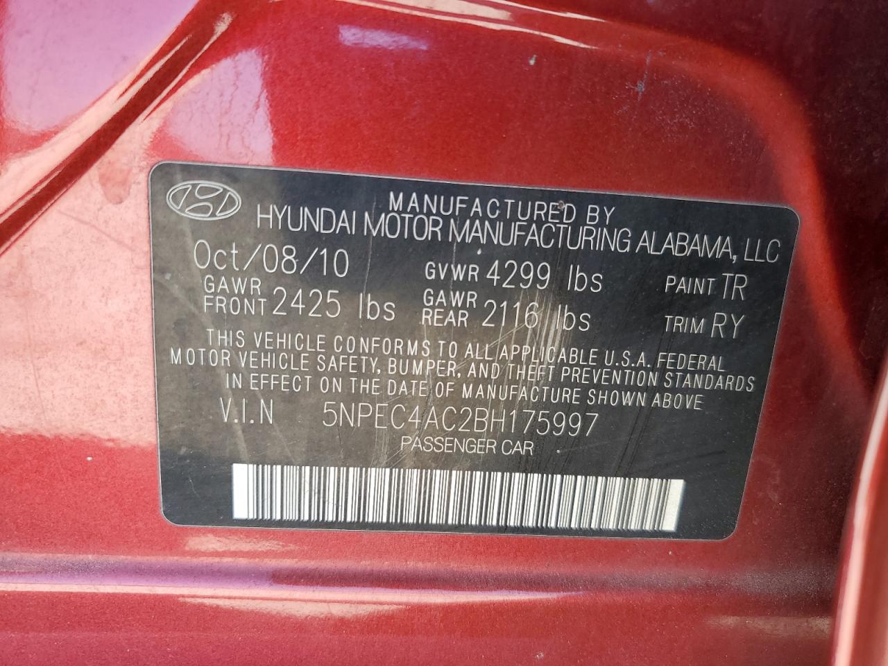 2011 Hyundai Sonata - Image 12