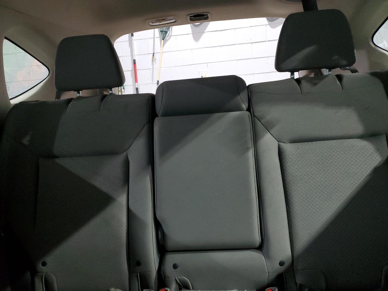 2015 Honda CR-V - Image 10