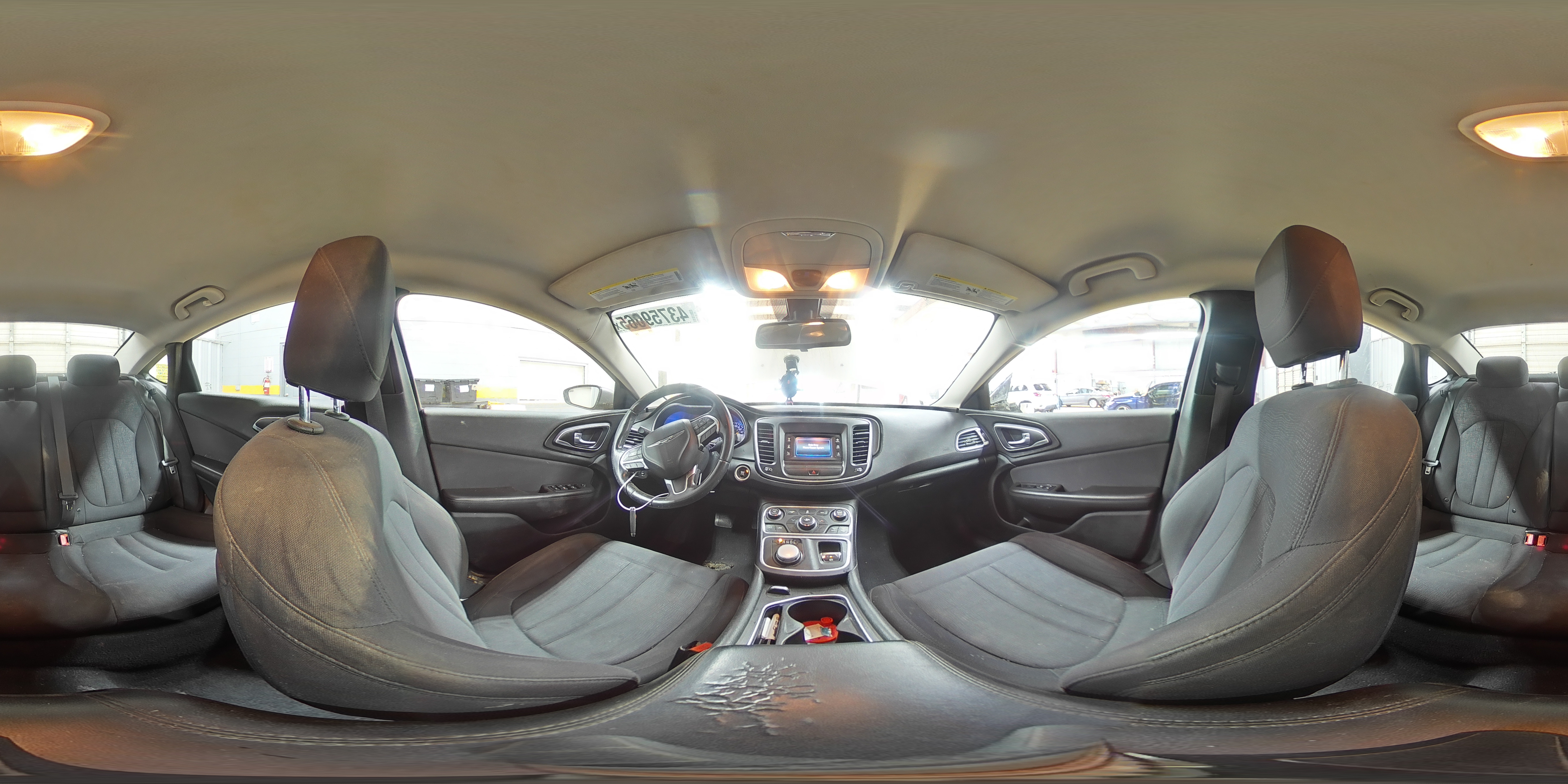 2015 Chrysler 200 - Image 12