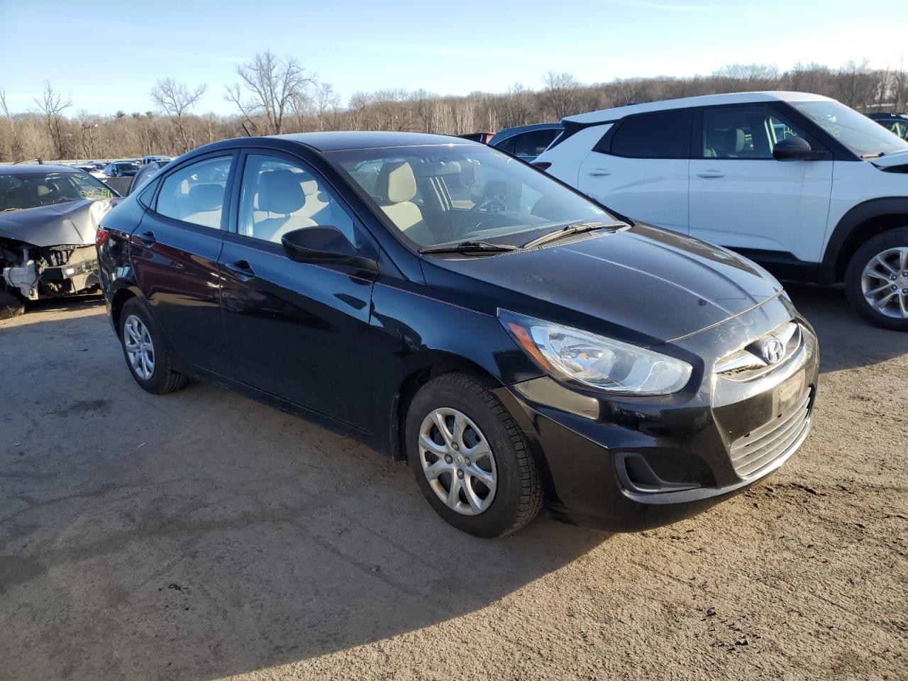2014 Hyundai Accent - Image 4