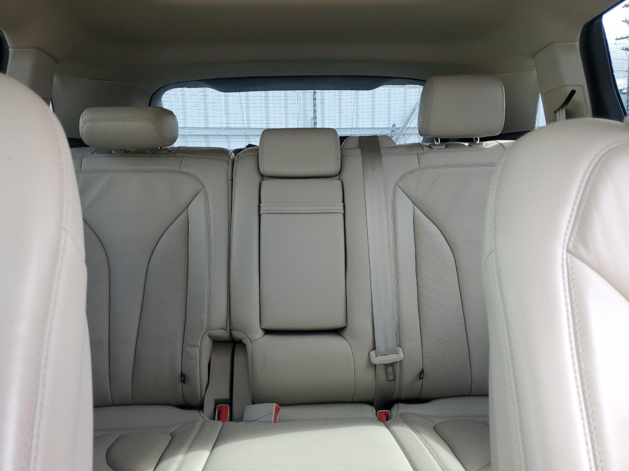 2018 Lincoln MKX - Image 10
