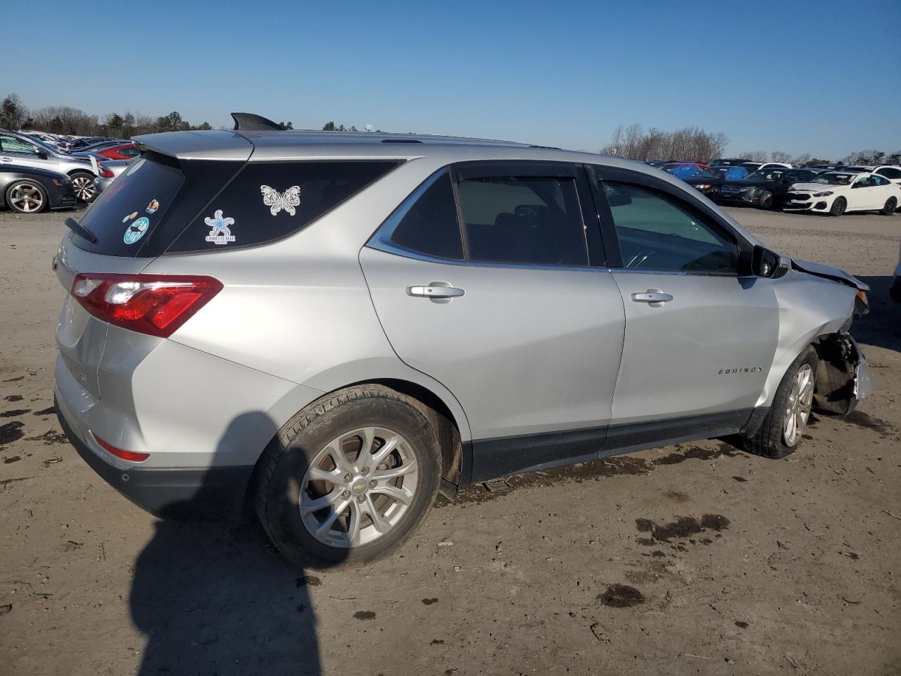 2019 Chevrolet Equinox - Image 3