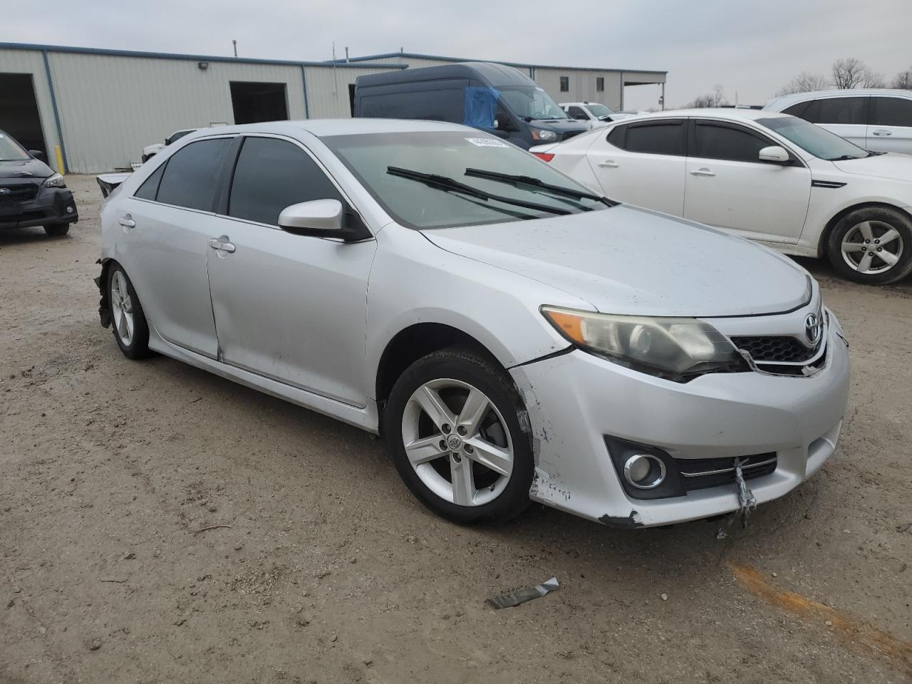 2014 Toyota Camry - Image 4
