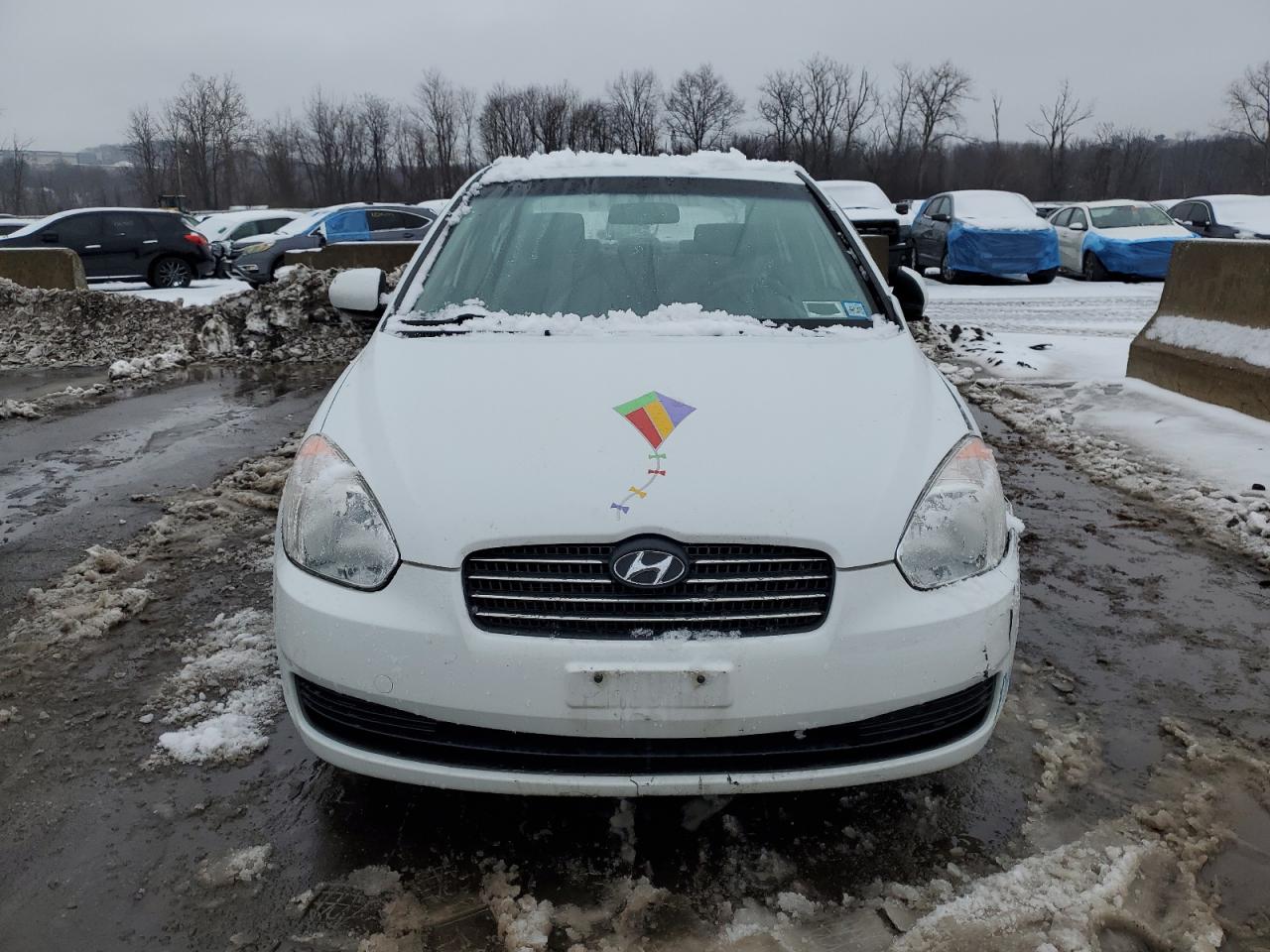 2011 Hyundai Accent - Image 5