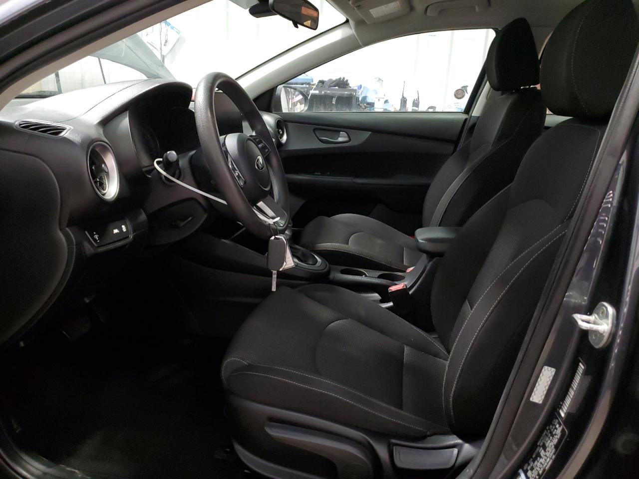 2021 Kia Forte - Image 7