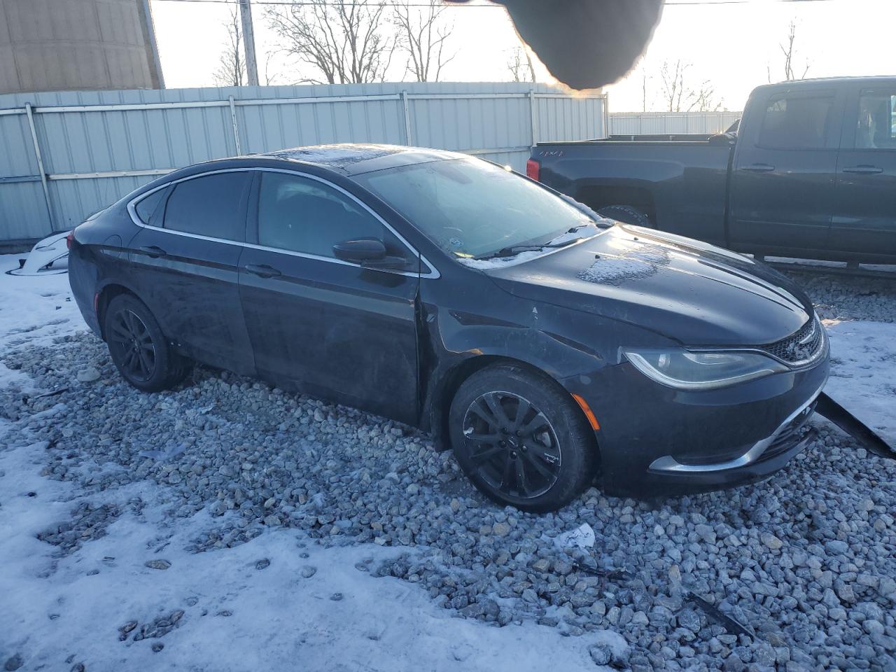2015 Chrysler 200 - Image 4