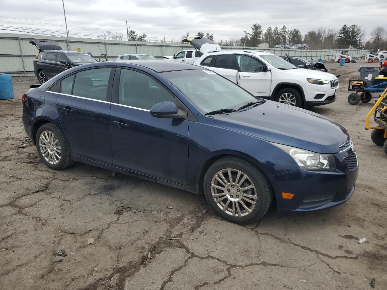 2011 Chevrolet Cruze - Image 4