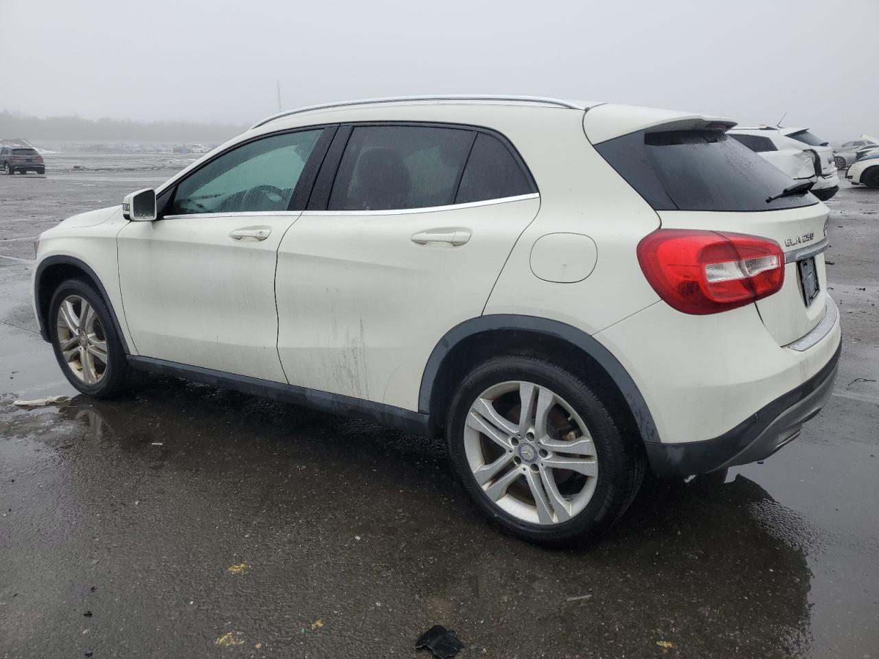 2016 Mercedes-Benz GLA-klasse - Image 2