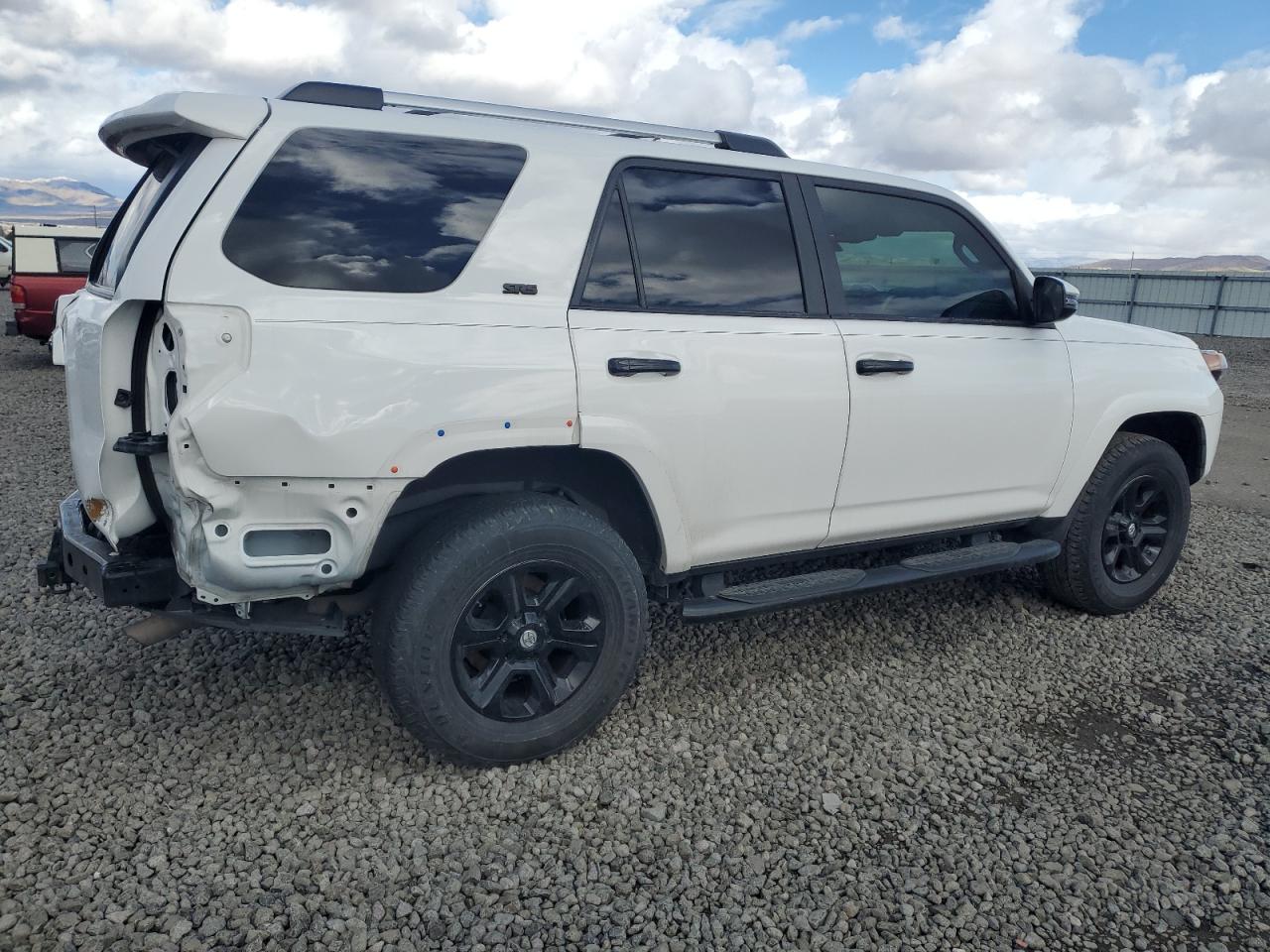 2020 Toyota 4Runner - Image 3