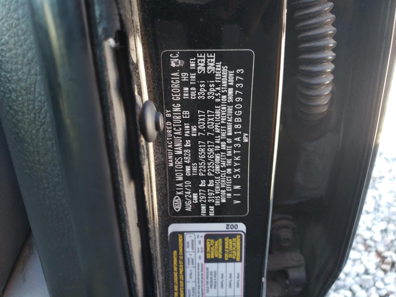 2011 Kia Sorento - Image 13