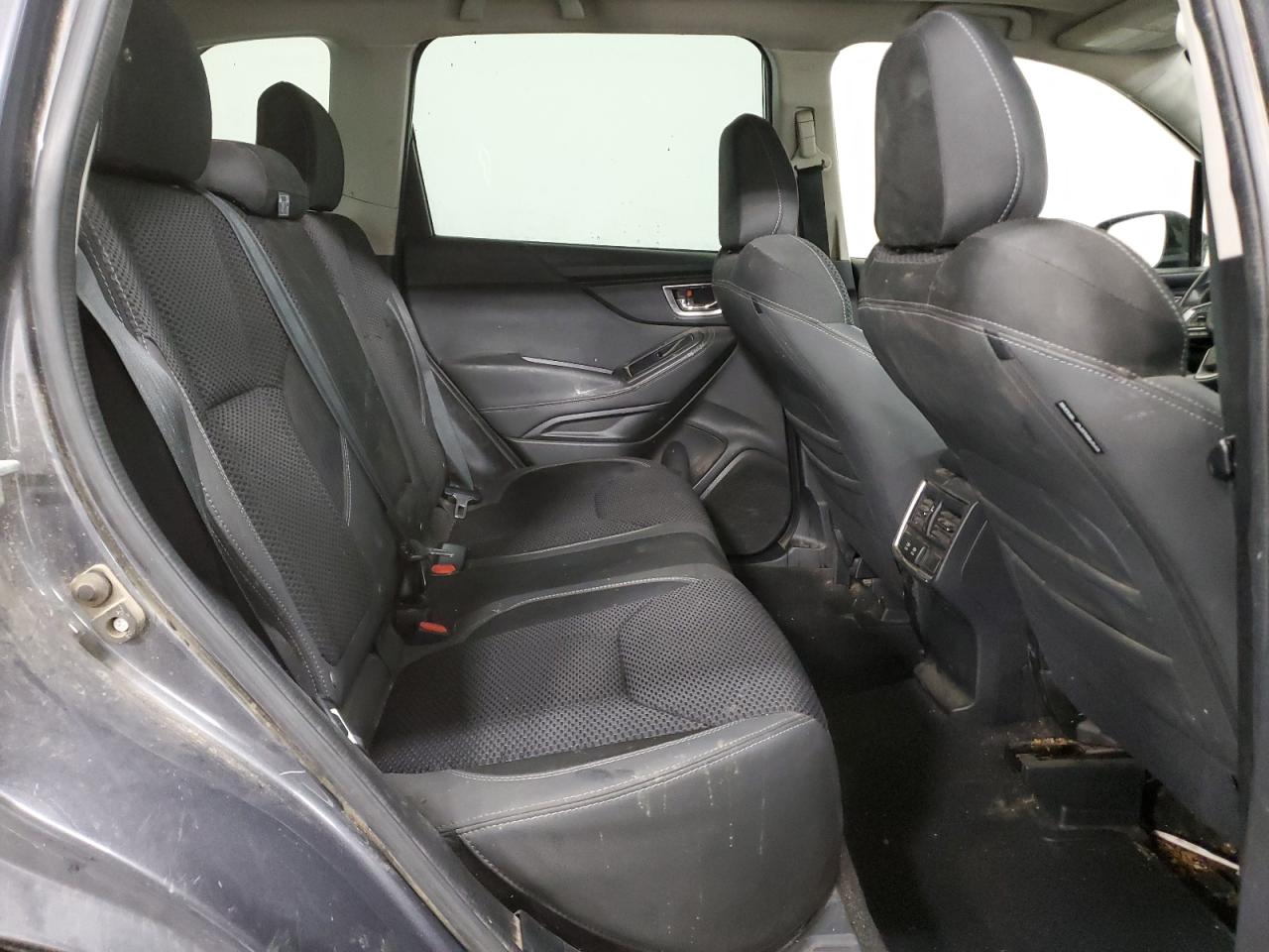 2021 Subaru Forester - Image 11
