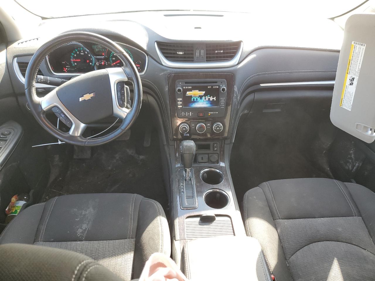 2015 Chevrolet Traverse - Image 8