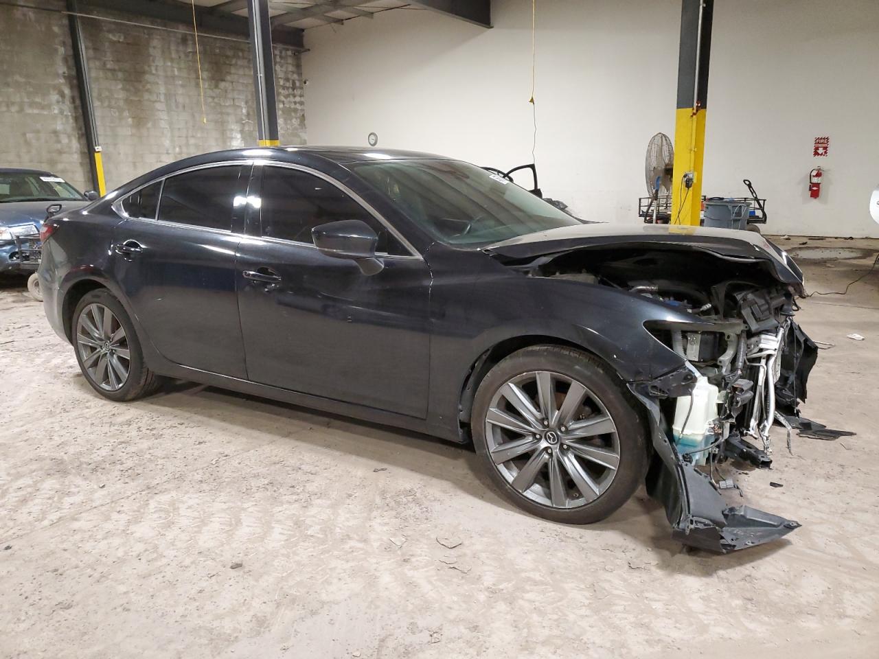 2018 Mazda 6 - Image 4