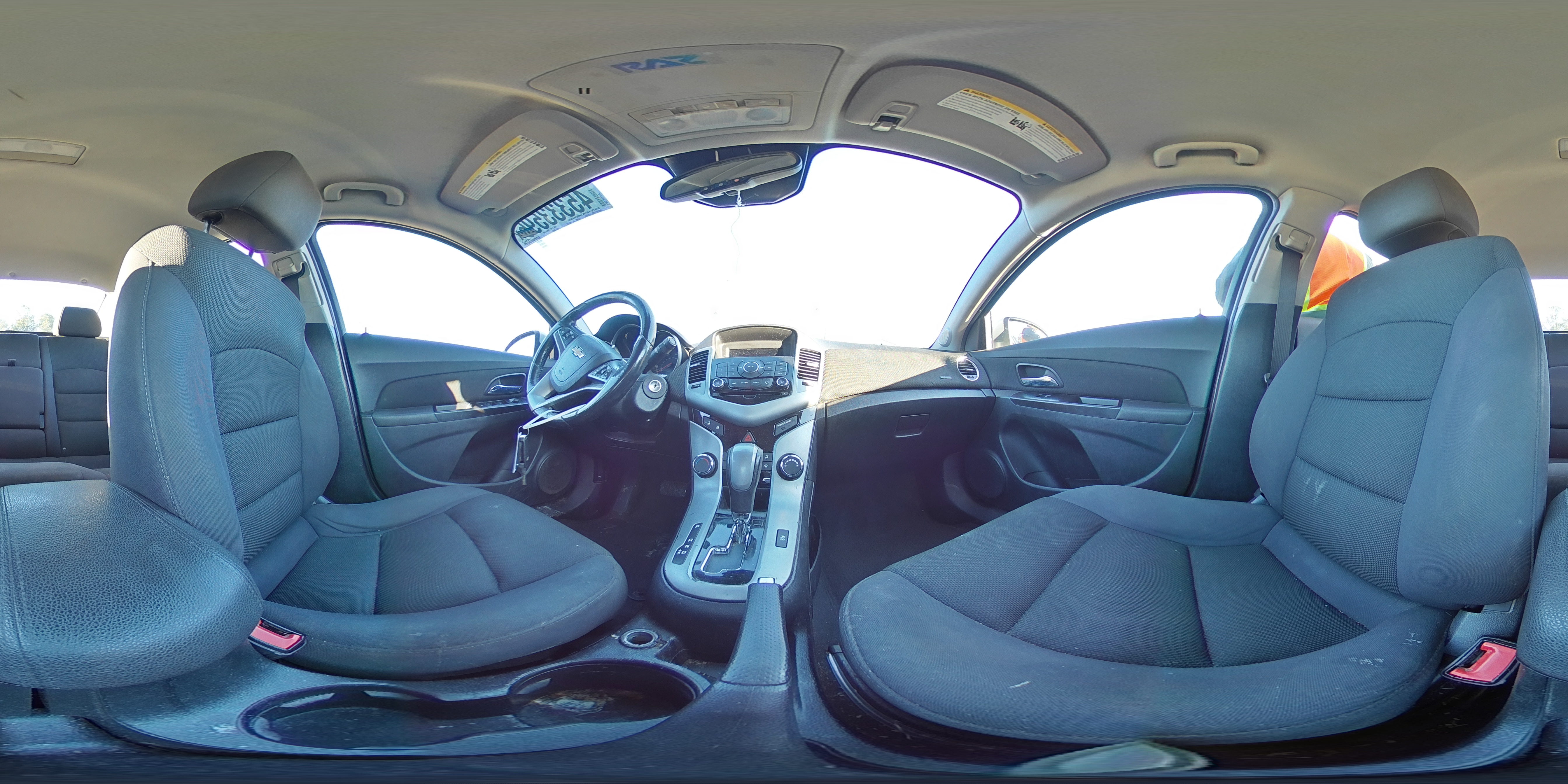2014 Chevrolet Cruze - Image 14