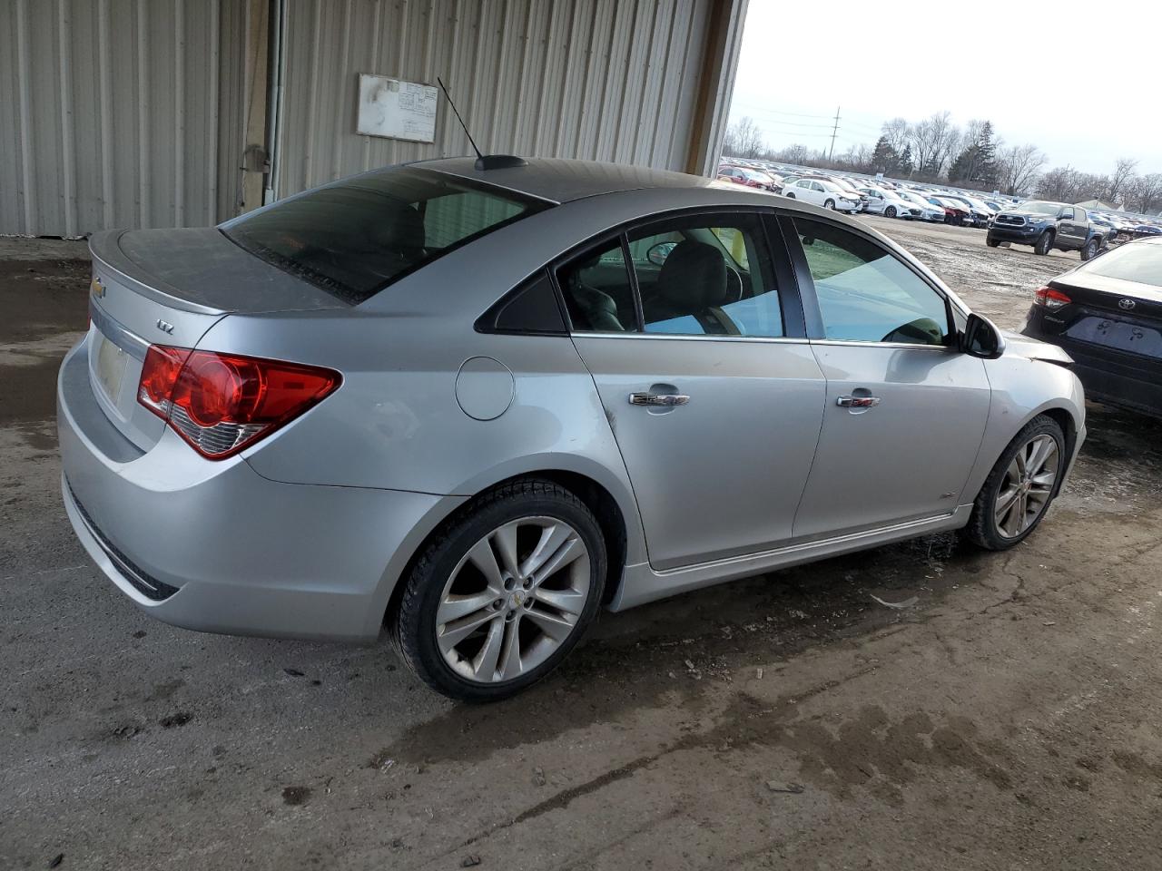 2015 Chevrolet Cruze - Image 3