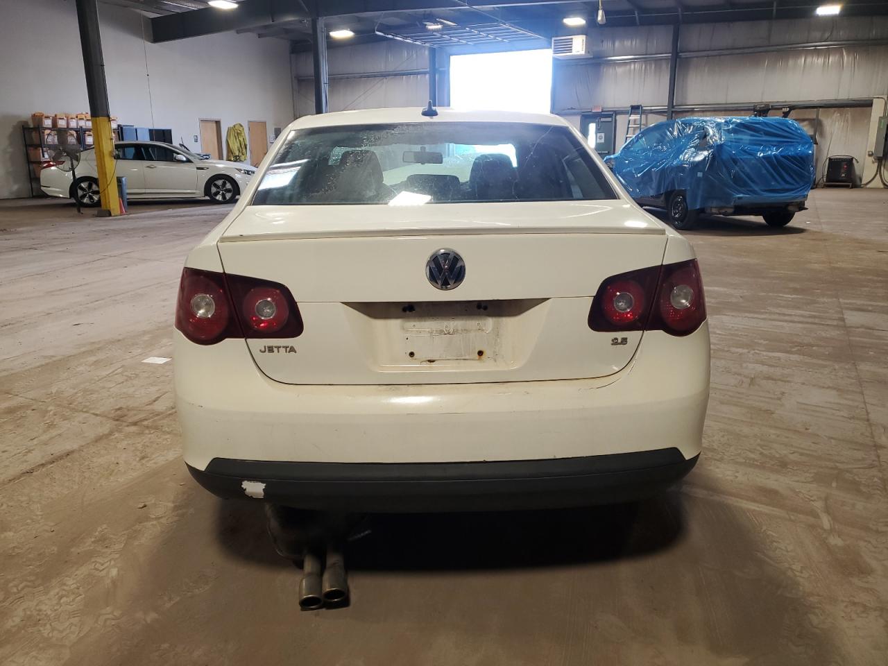 2008 Volkswagen Jetta - Image 6