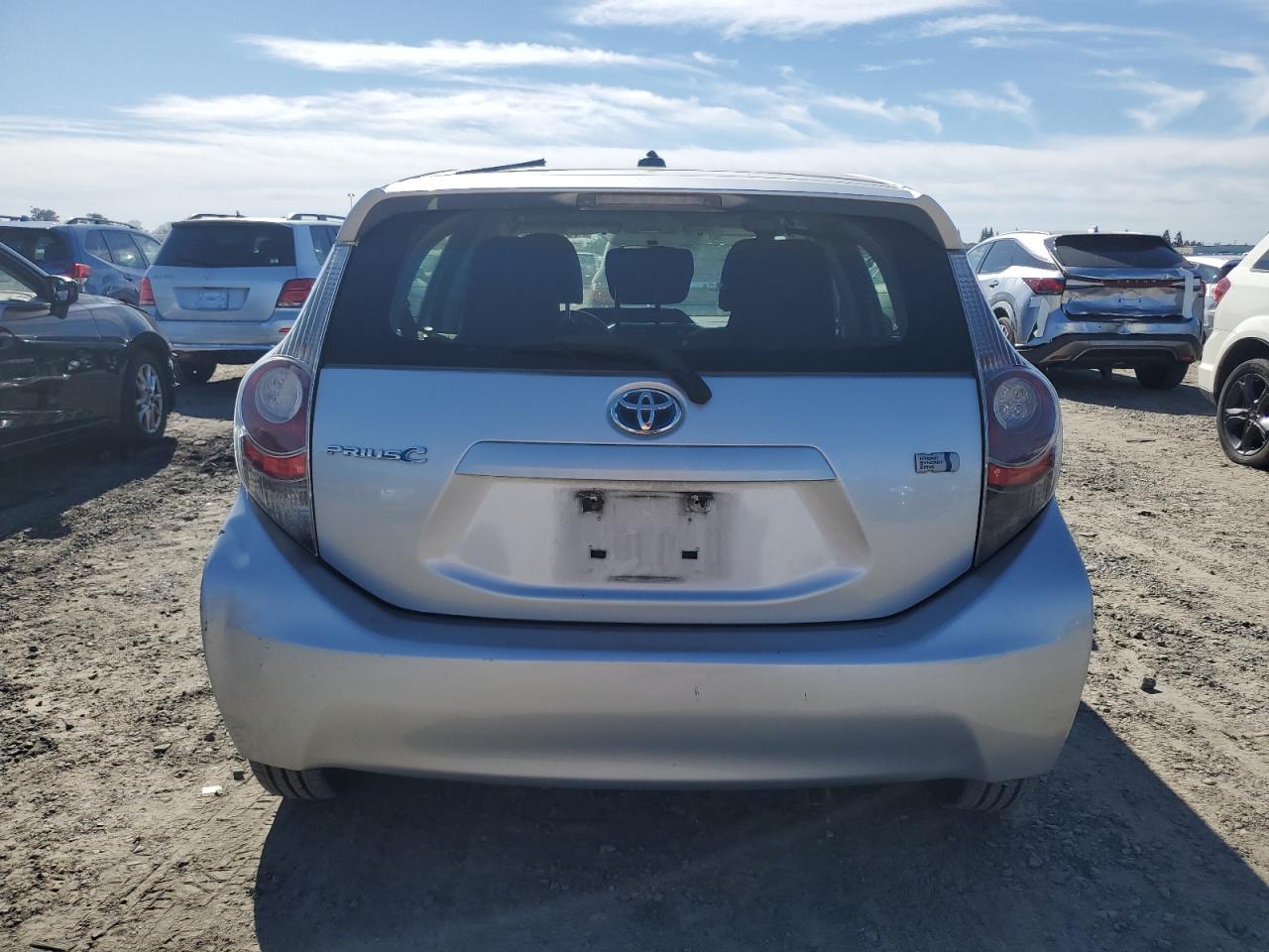 2012 Toyota Prius - Image 6