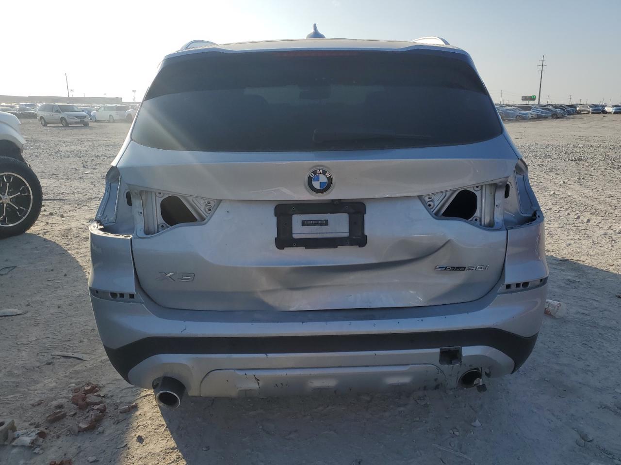 2019 BMW X3 - Image 6