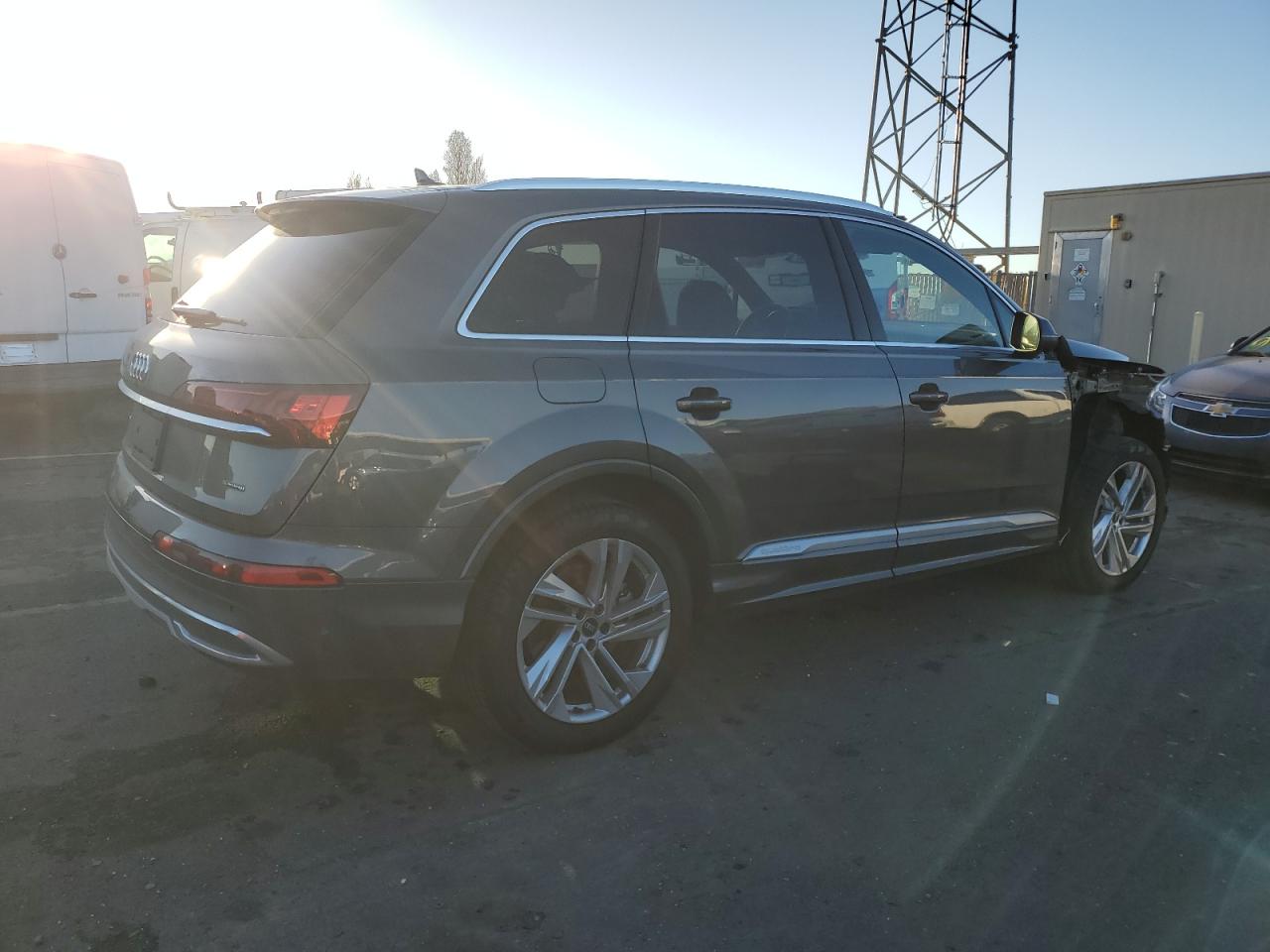 2021 Audi Q7 - Image 3